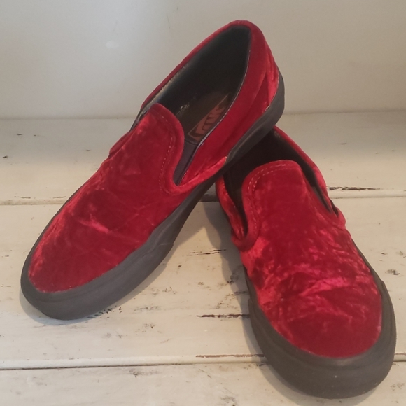 red velvet slip on vans